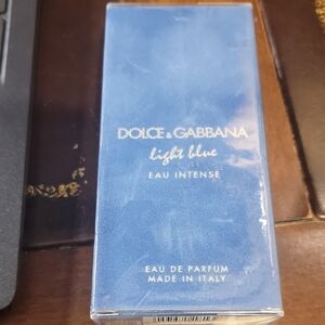 Dolce & Gabbana Light Blue Eau Intense Fragrance